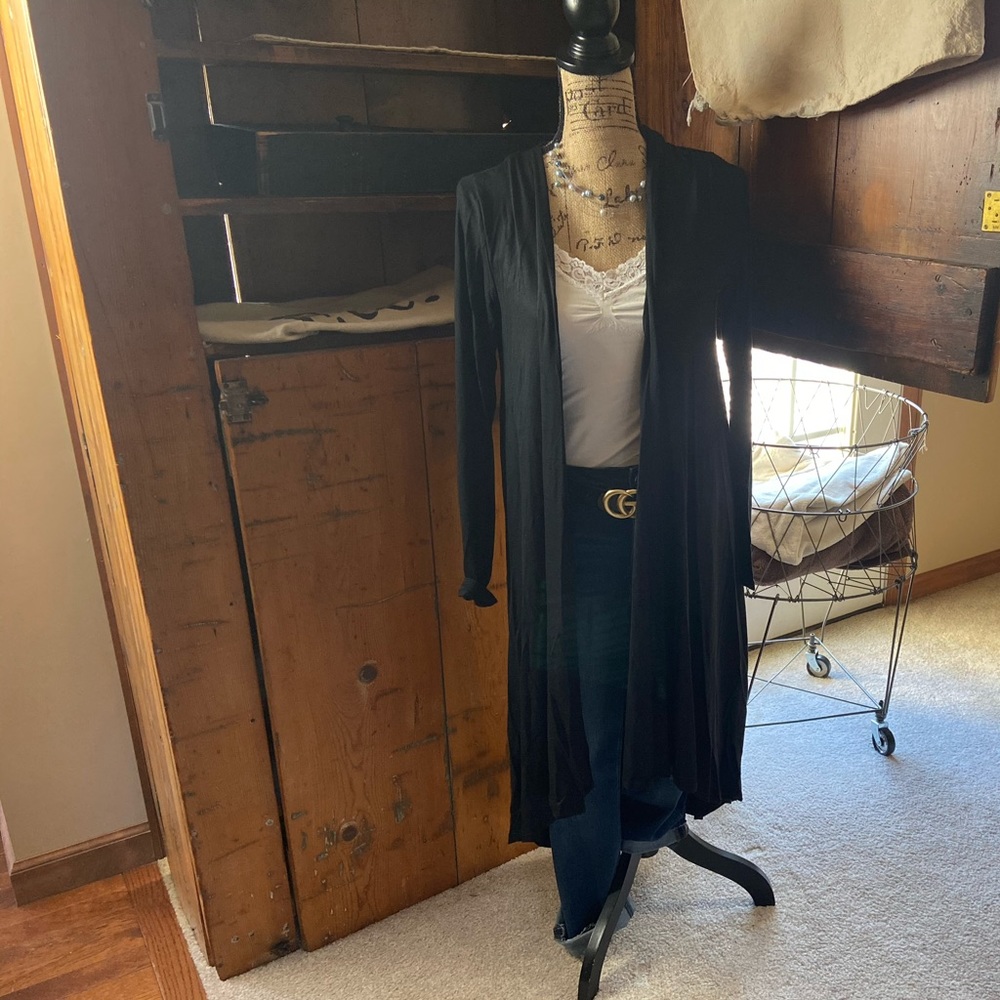 Blumin black long sleeved cardigan